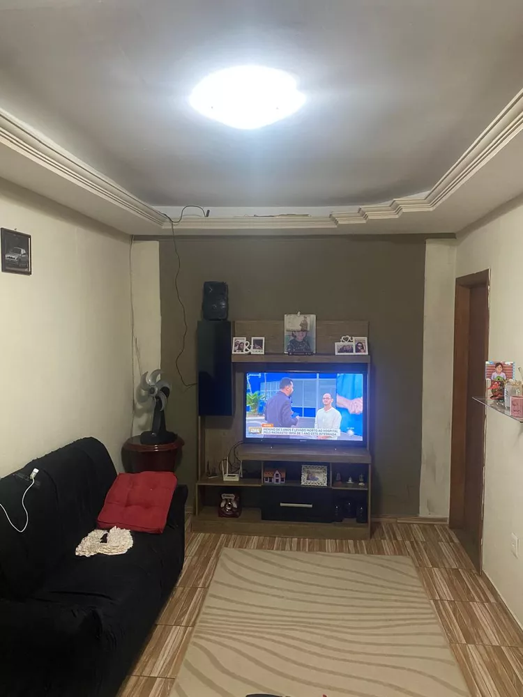 Casa à venda com 3 quartos, 200m² - Foto 3