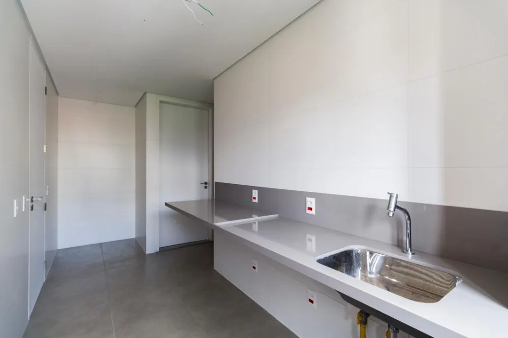 Apartamento, 3 quartos, 280 m² - Foto 2