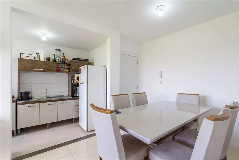 Apartamento à venda com 2 quartos, 57m² - Foto 4