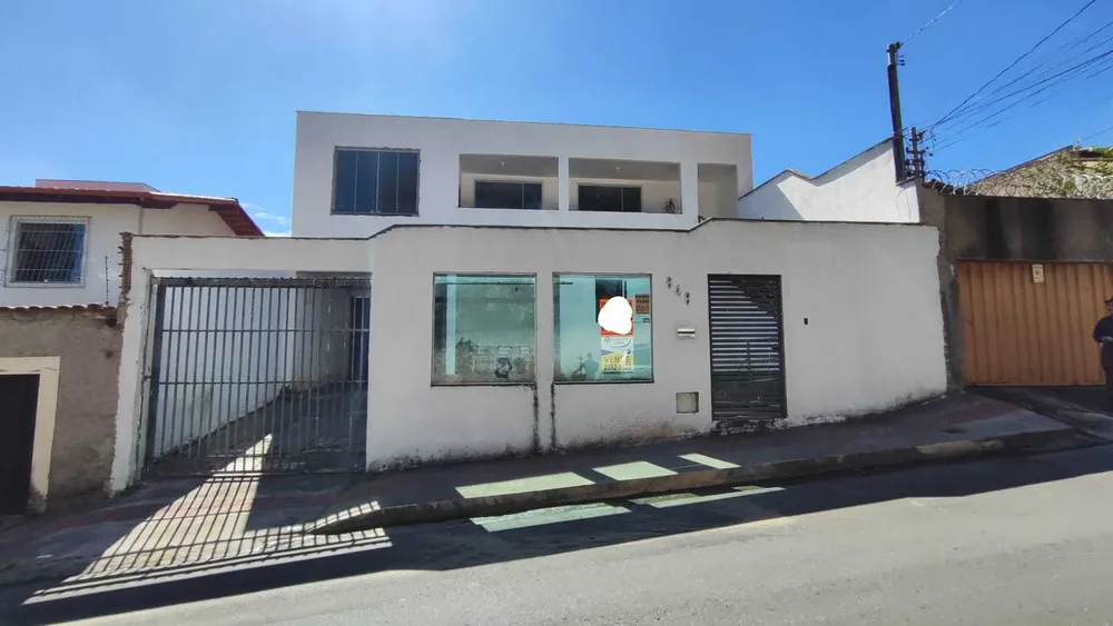 Casa, 3 quartos, 175 m² - Foto 1