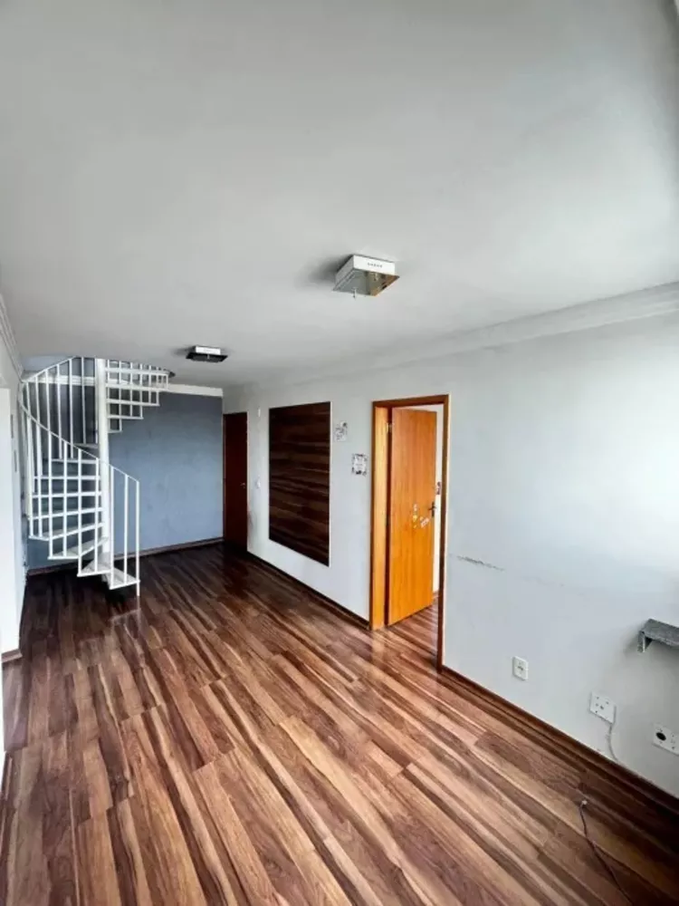 Cobertura à venda com 3 quartos, 100m² - Foto 3