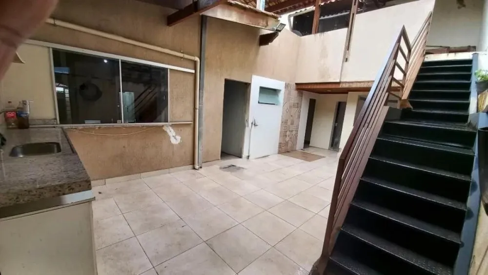 Casa, 3 quartos, 200 m² - Foto 9