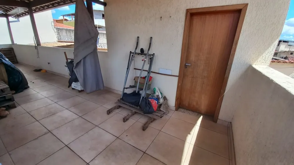 Casa, 3 quartos, 200 m² - Foto 11