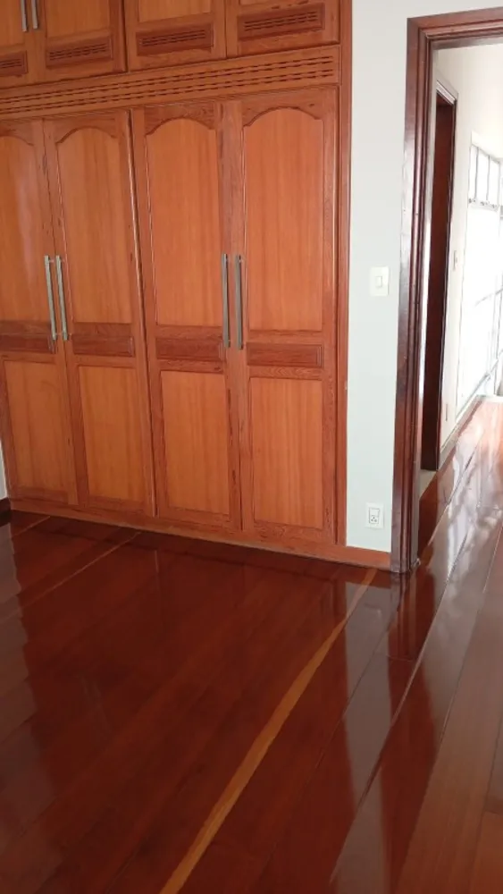 Casa, 4 quartos, 312 m² - Foto 9