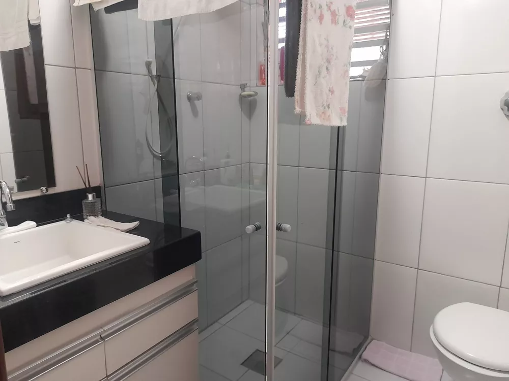 Casa à venda com 4 quartos, 300m² - Foto 17