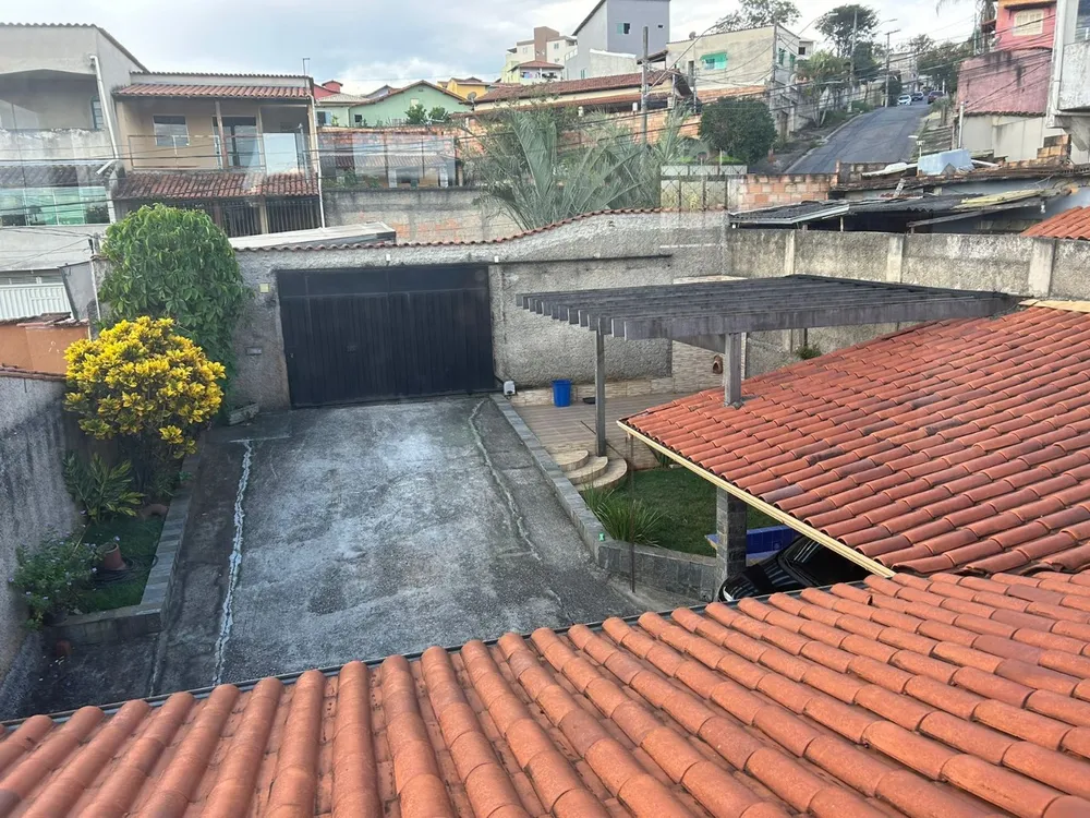 Casa, 3 quartos, 250 m² - Foto 2