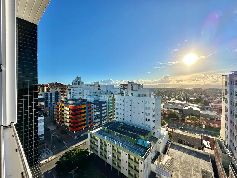 Apartamento, 3 quartos, 131 m² - Foto 1