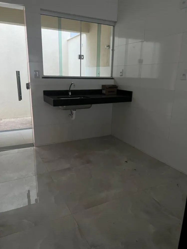 Casa, 3 quartos, 69 m² - Foto 2