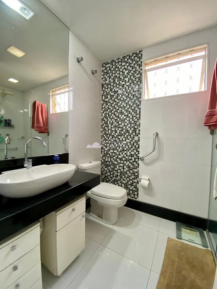 Casa, 4 quartos, 360 m² - Foto 19