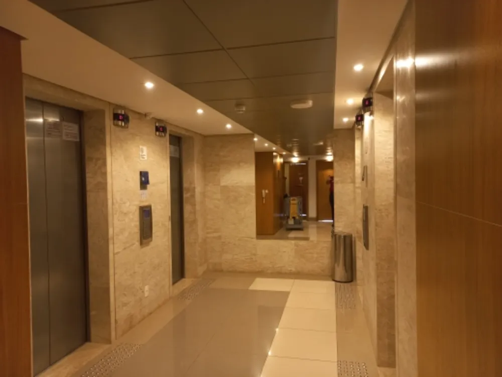 Sala-Conjunto, 5000 m² - Foto 1