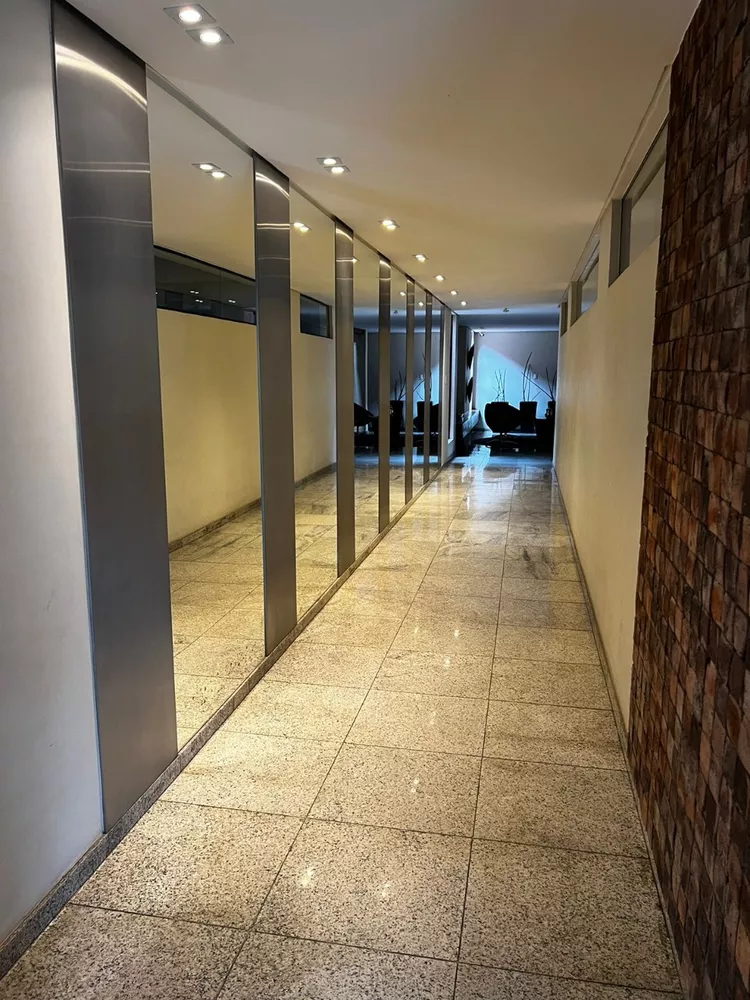 Apartamento à venda com 3 quartos, 300m² - Foto 21