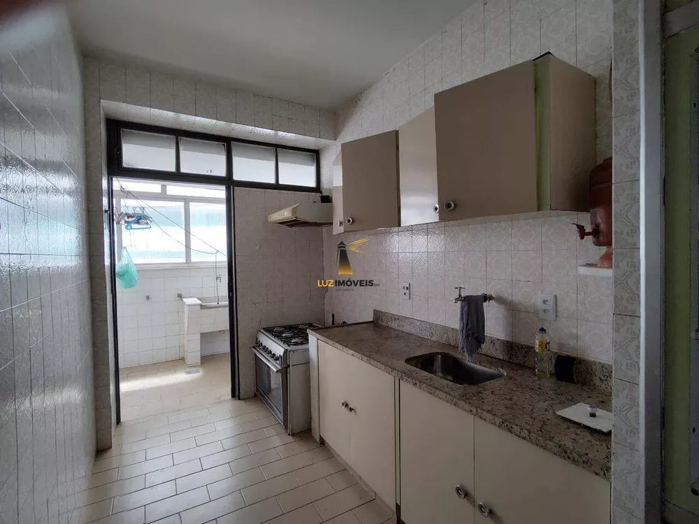 Apartamento para alugar com 4 quartos, 155m² - Foto 14