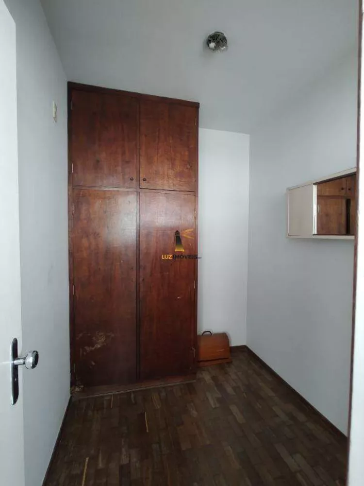 Apartamento para alugar com 4 quartos, 155m² - Foto 21