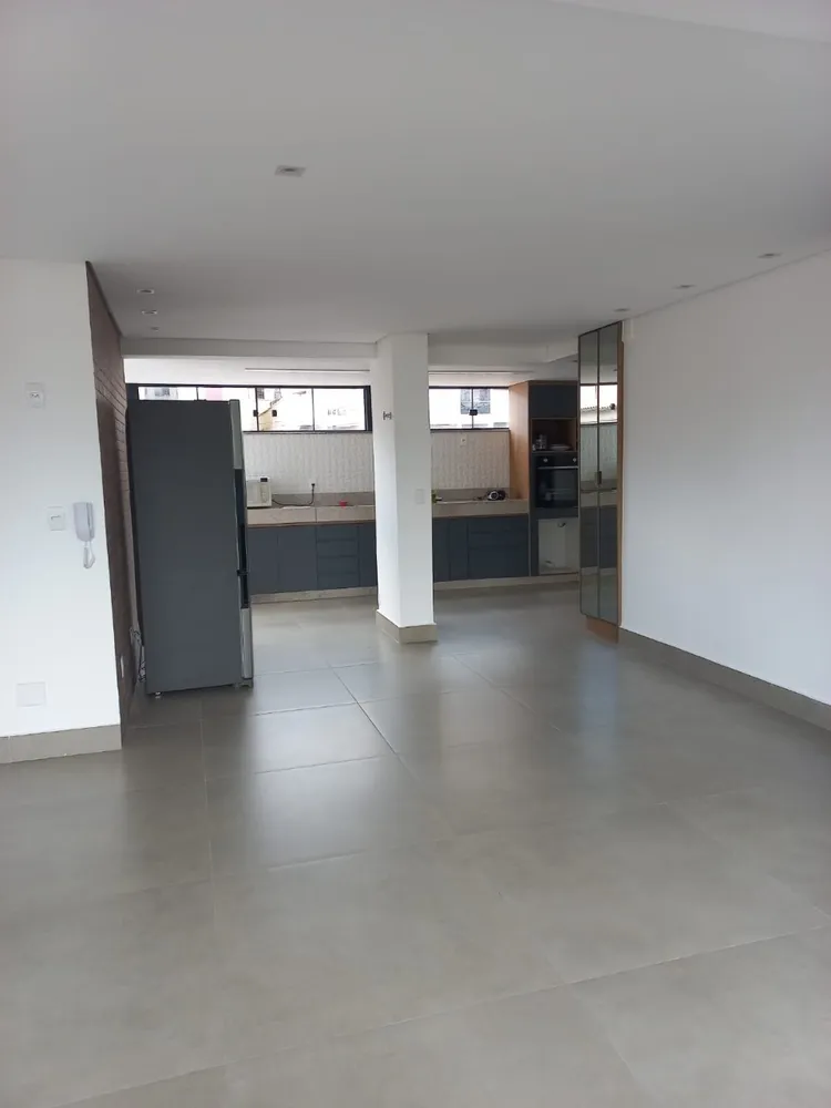 Apartamento, 3 quartos, 160 m² - Foto 2