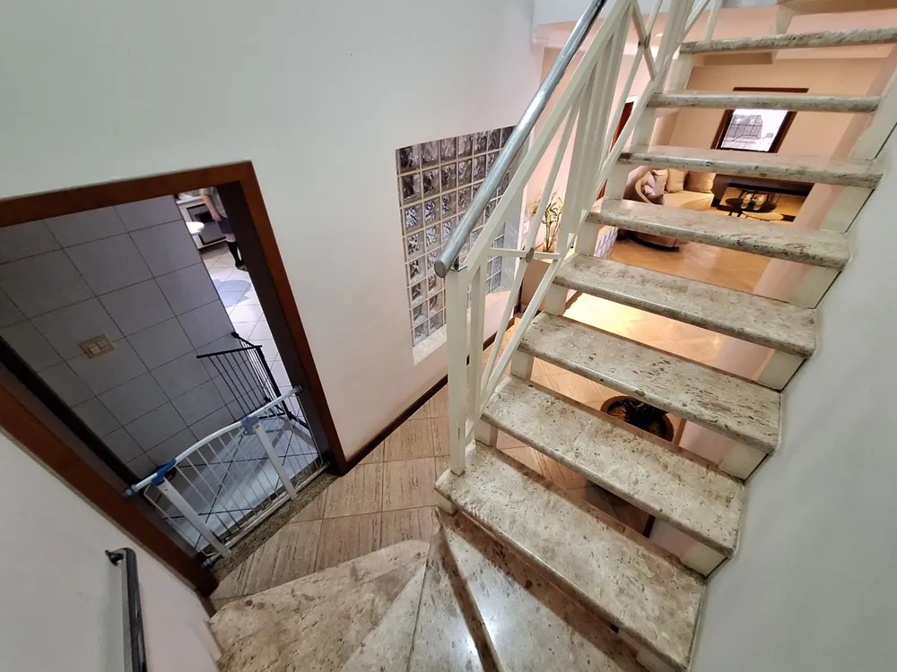 Casa, 5 quartos, 620 m² - Foto 17