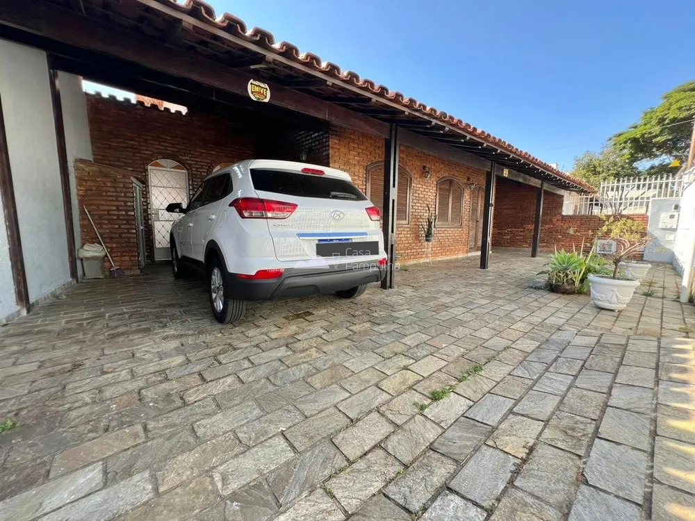 Casa, 6 quartos, 396 m² - Foto 2