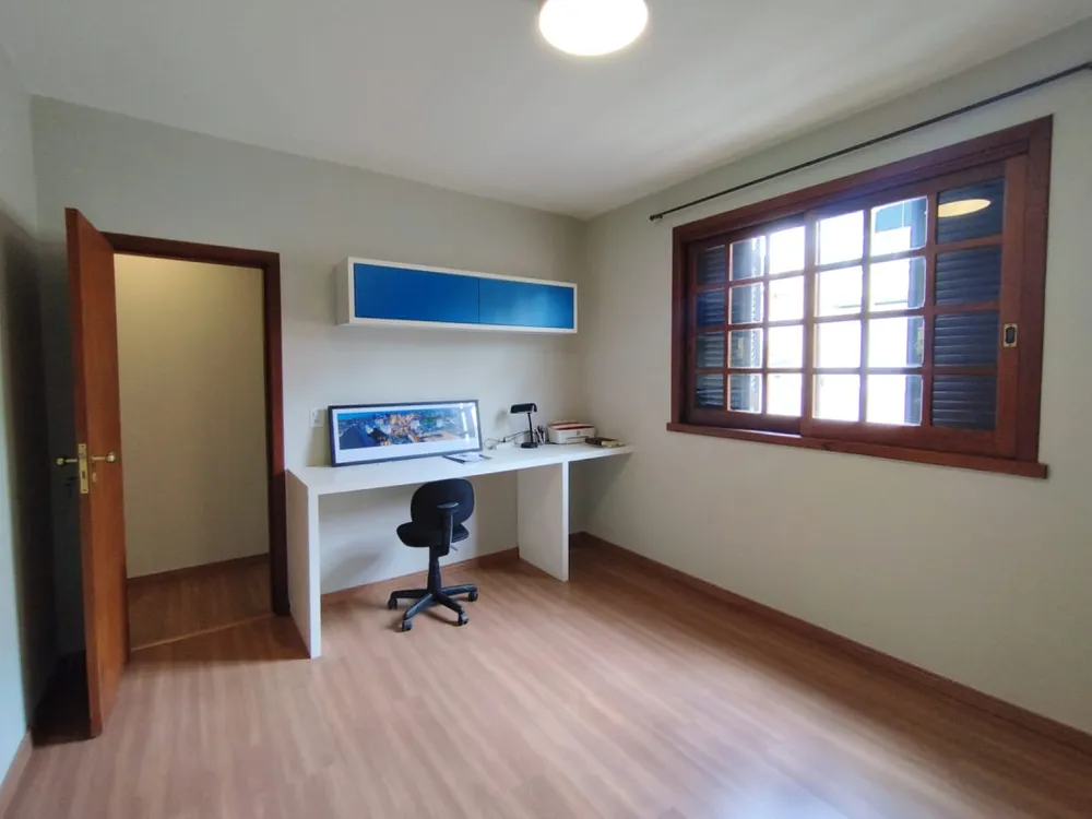 Casa, 4 quartos, 290 m² - Foto 11