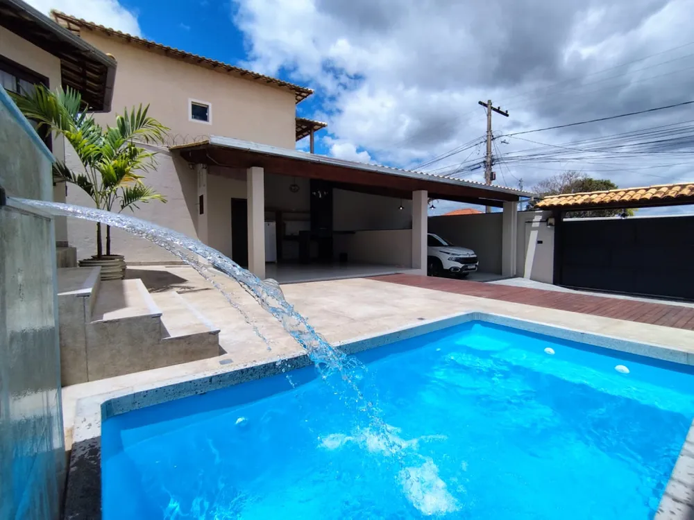 Casa, 4 quartos, 290 m² - Foto 1
