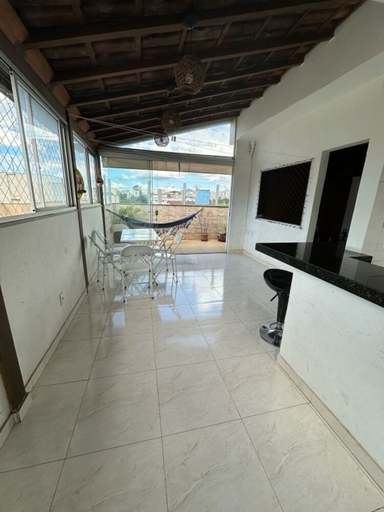 Apartamento à venda com 3 quartos, 180m² - Foto 6