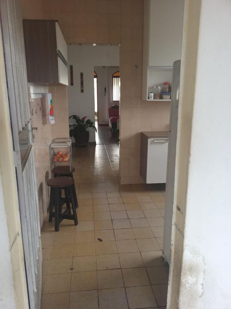 Casa à venda com 3 quartos, 358m² - Foto 9