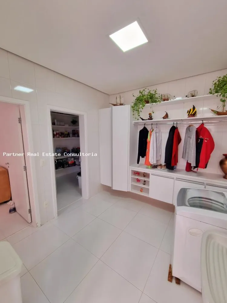 Casa, 4 quartos, 551 m² - Foto 1