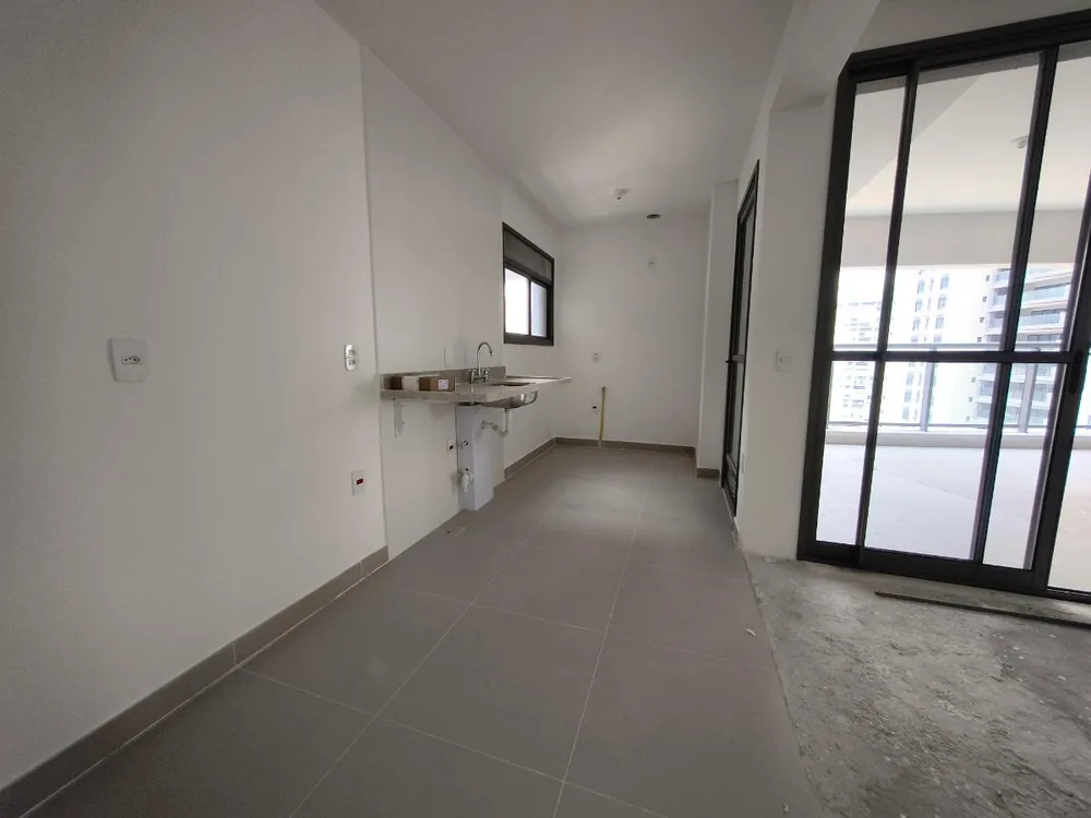 Apartamento, 3 quartos, 136 m² - Foto 1