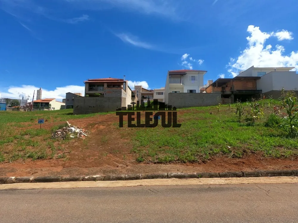 Terreno, 250 m² - Foto 1