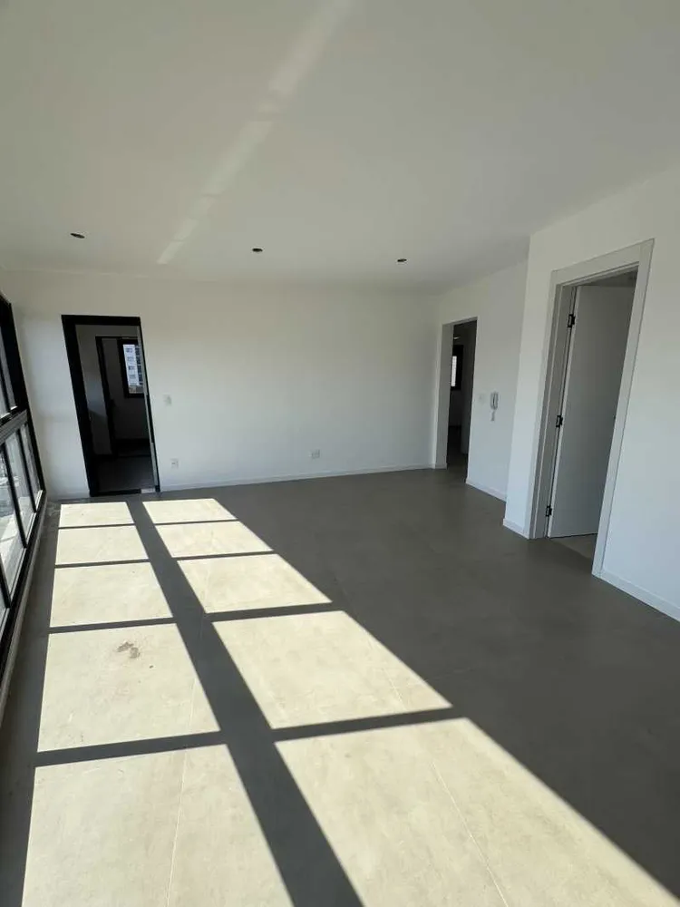 Apartamento, 3 quartos, 77 m² - Foto 1