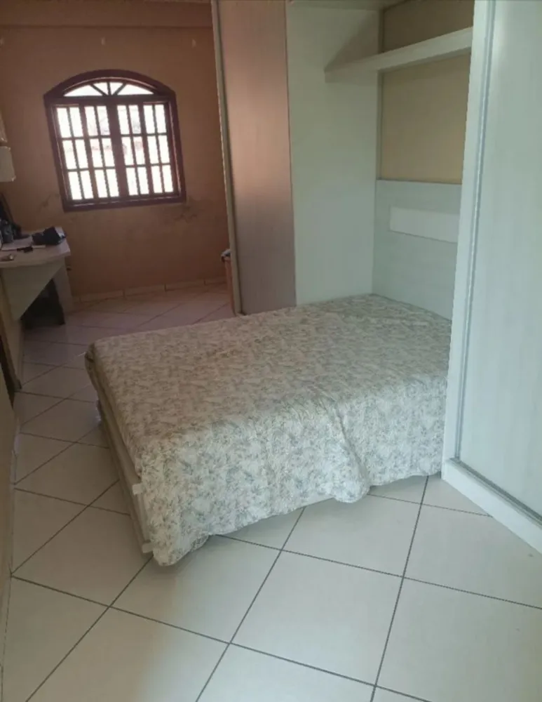 Casa, 4 quartos, 180 m² - Foto 2