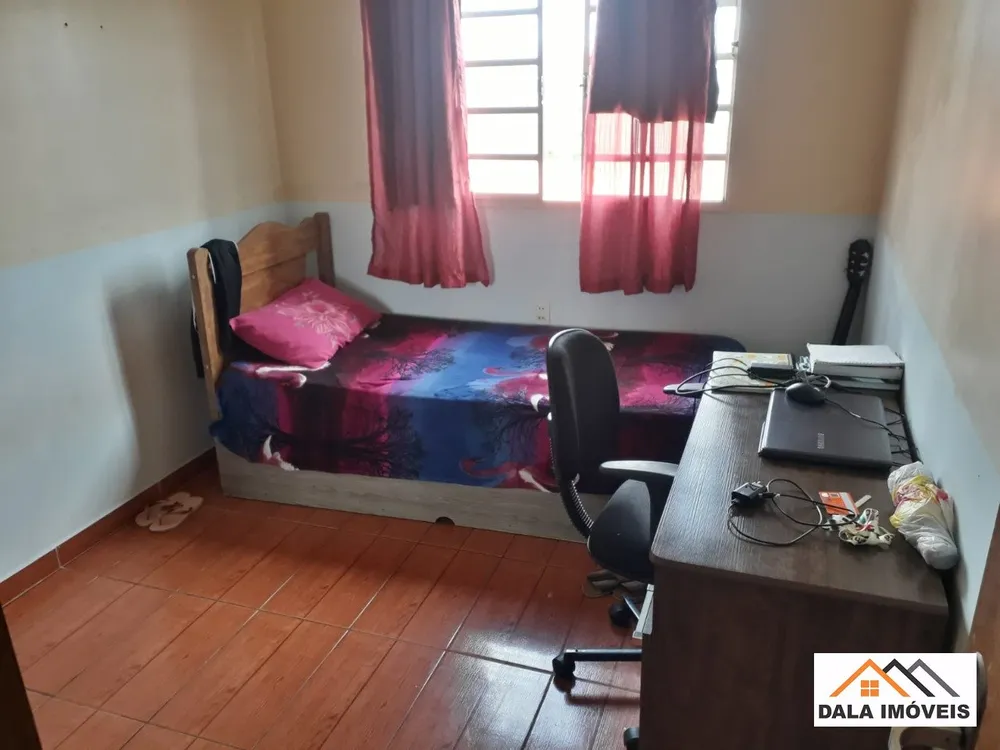 Casa, 5 quartos, 263 m² - Foto 3