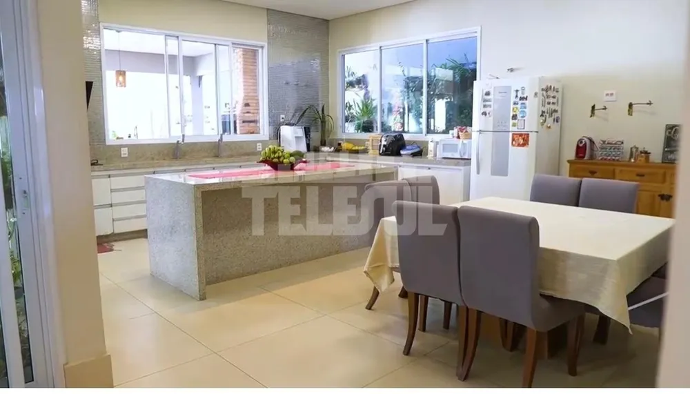 Casa, 4 quartos, 1050 m² - Foto 18