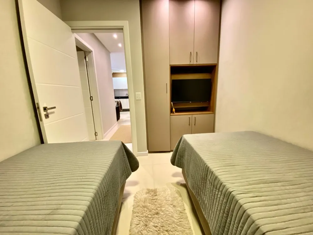 Apartamento, 2 quartos, 74 m² - Foto 2