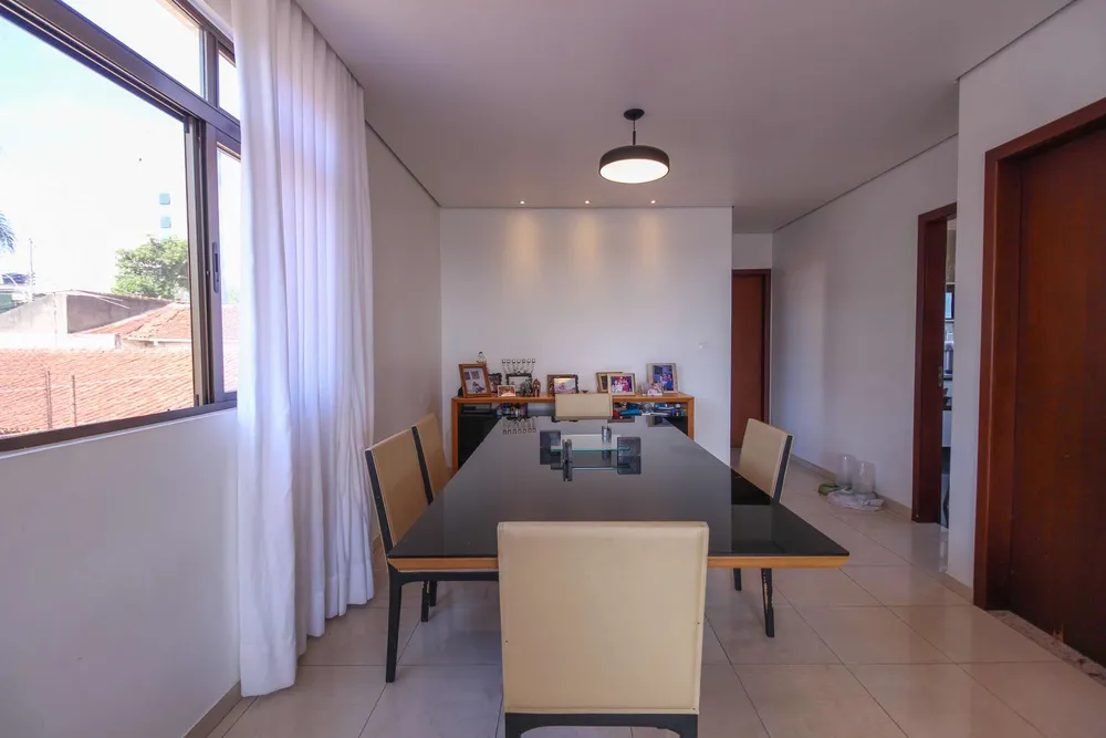 Apartamento, 4 quartos, 243 m² - Foto 1