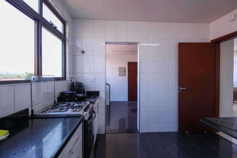 Apartamento, 4 quartos, 243 m² - Foto 5
