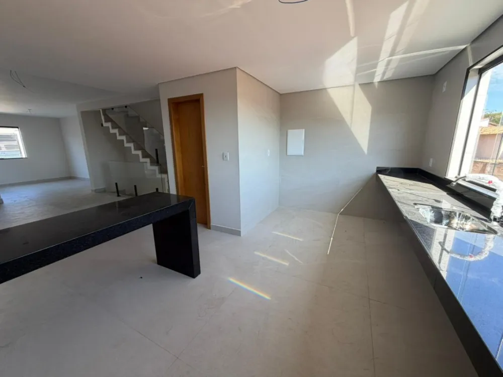 Casa, 3 quartos, 160 m² - Foto 3