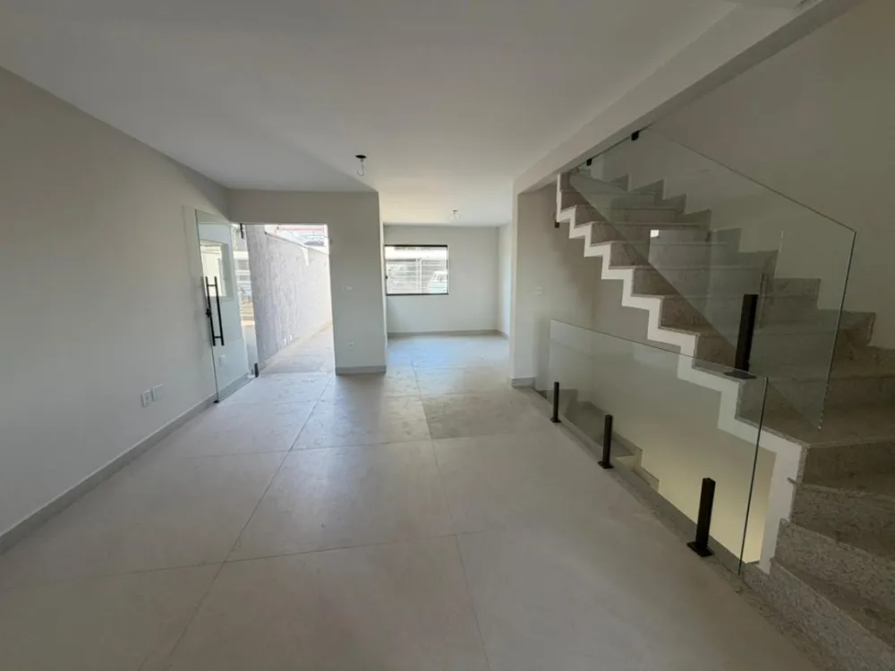 Casa, 3 quartos, 160 m² - Foto 1