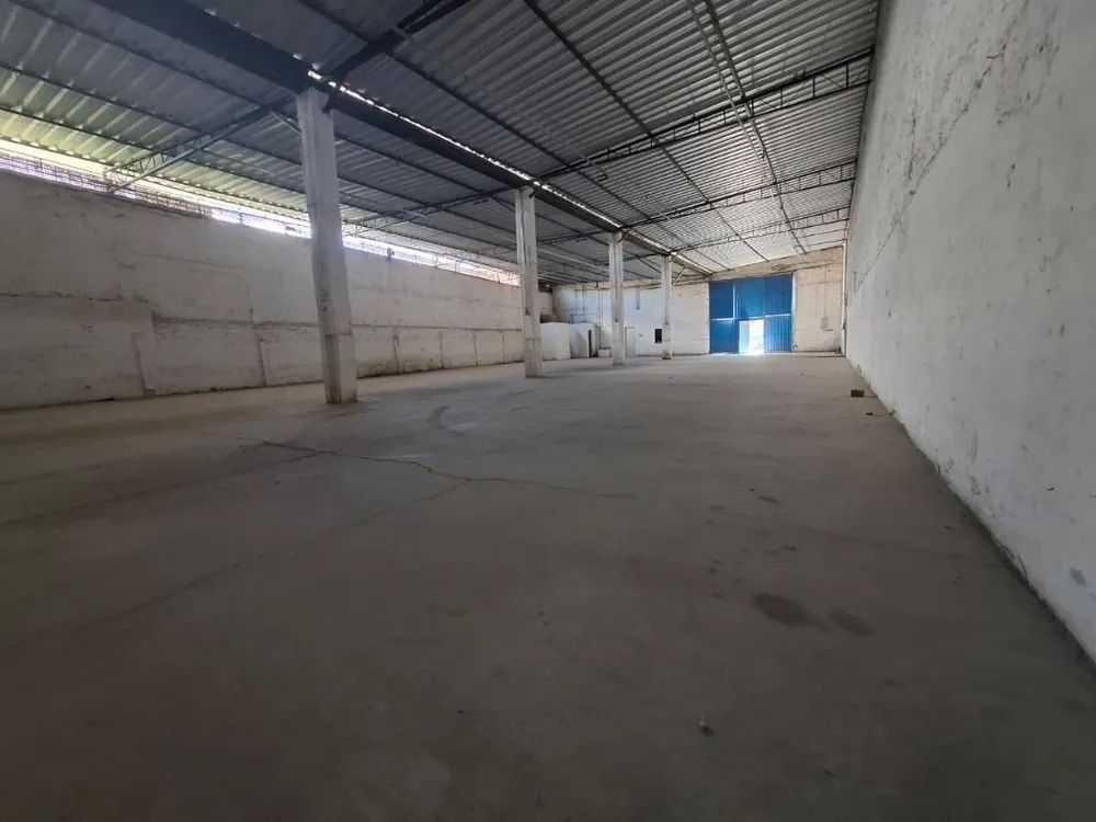 Depósito-Galpão, 598 m² - Foto 2