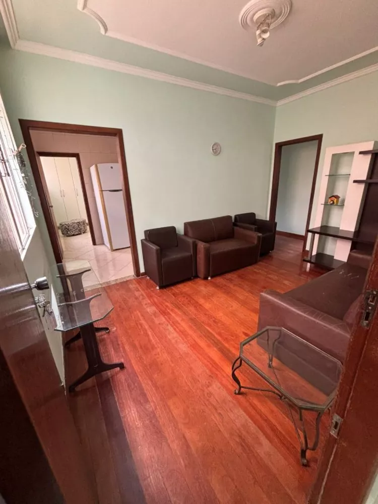 Apartamento para alugar com 3 quartos, 138m² - Foto 1