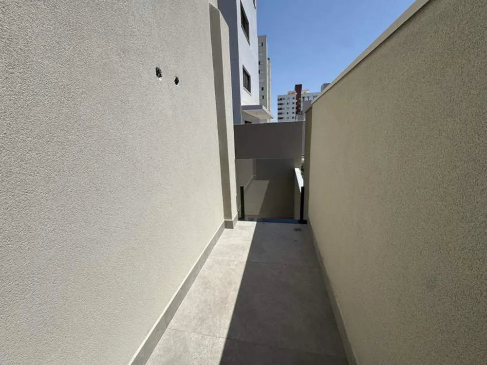 Casa, 3 quartos, 156 m² - Foto 3