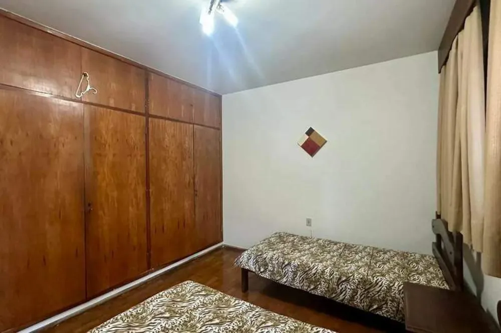 Casa, 4 quartos, 321 m² - Foto 9