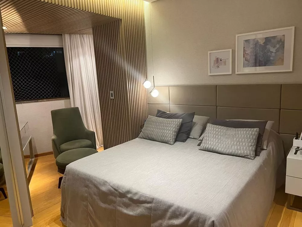 Apartamento à venda com 3 quartos, 248m² - Foto 14