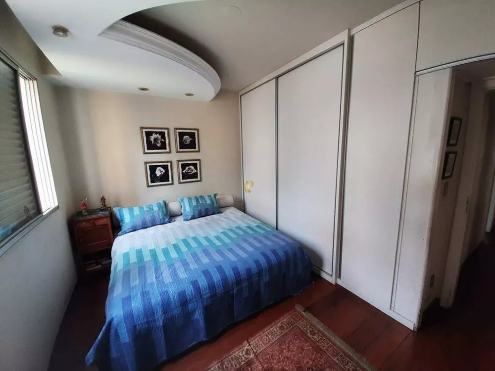 Apartamento à venda com 4 quartos, 140m² - Foto 12