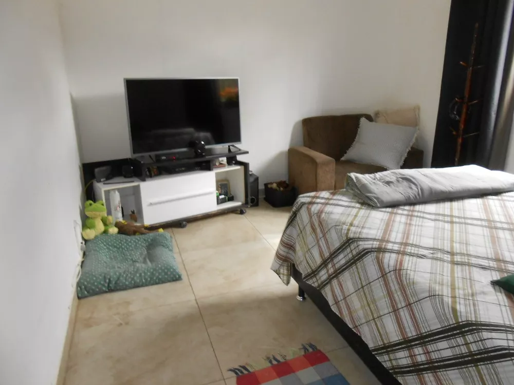 Casa à venda com 3 quartos, 250m² - Foto 16