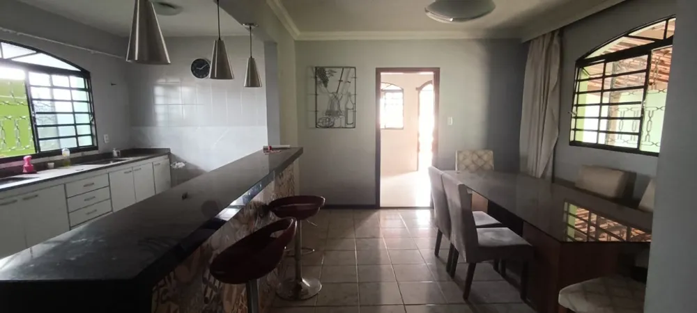Casa, 3 quartos, 300 m² - Foto 19