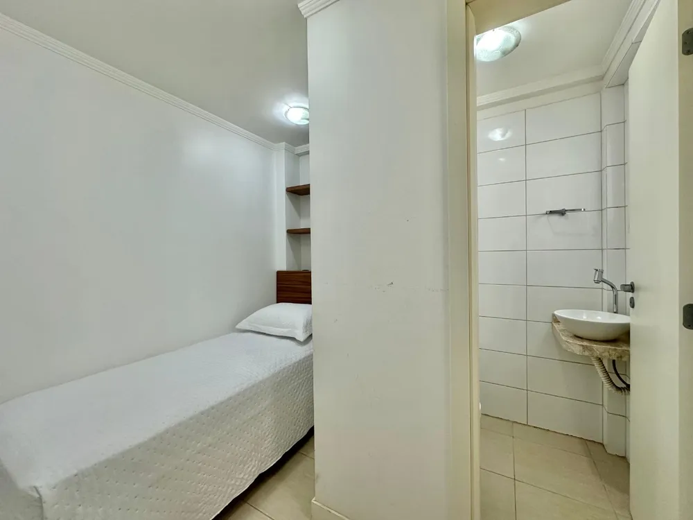 Apartamento, 3 quartos, 132 m² - Foto 1
