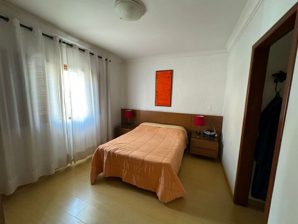 Casa à venda com 4 quartos, 309m² - Foto 14