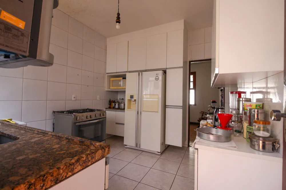 Casa, 4 quartos, 270 m² - Foto 23