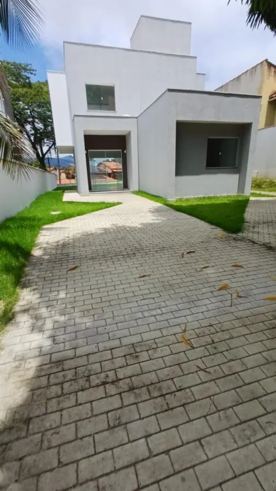 Casa, 3 quartos, 360 m² - Foto 1
