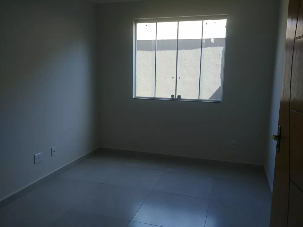 Apartamento à venda com 3 quartos, 65m² - Foto 2