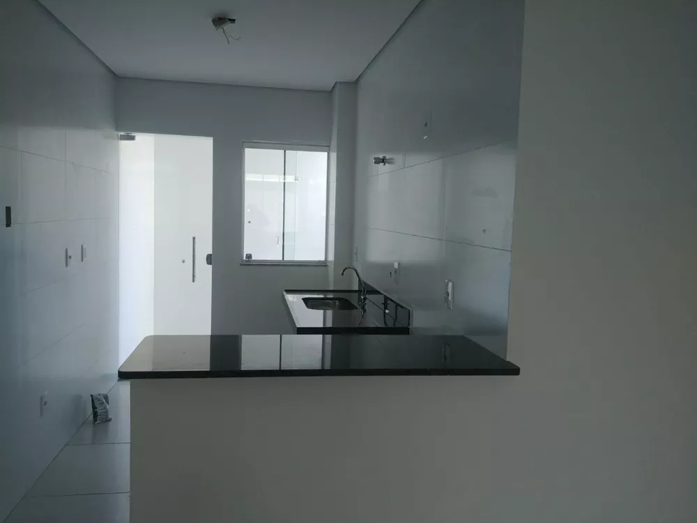 Apartamento à venda com 3 quartos, 65m² - Foto 4